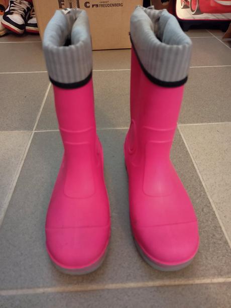 Gumáky zn. baťa, veľ. 31/32, baťa,32