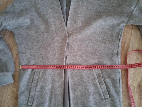 Sivý prechodný kabát, l