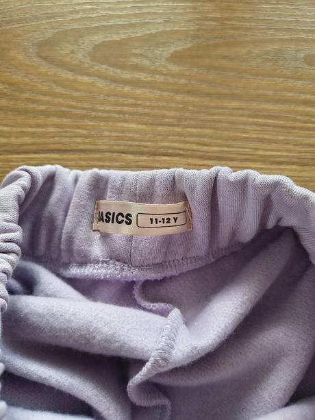 Tepláky 146/152, tesco,152