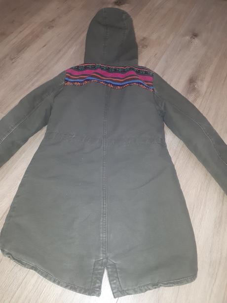 Prechodna bunda, 128
