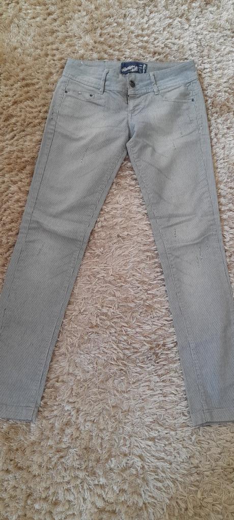 Nohavice, bershka,34