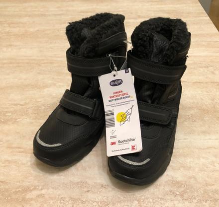 Čierne čižmy, veľ. 32, nové s visačkami, top stav, 32