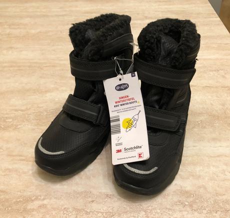 Čierne čižmy, veľ. 32, nové s visačkami, top stav, 32