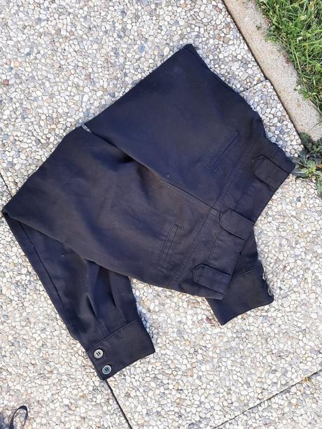 Dievčenské čierne nohavice velk. 128., 128