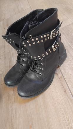 Čižmy č.40 krátke, 40