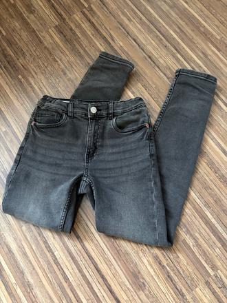 Nenosené zara mäkké skinny rifle+gratis nohavice, zara,146