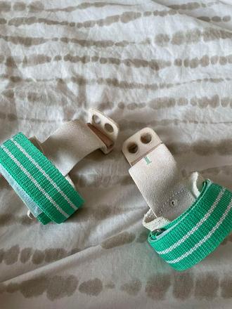 Gymnastické gripy, veľ 1, cca. 10-13 rokov,