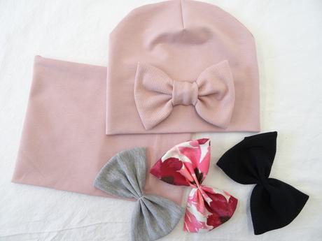 Pudrový set s vymeniteľnou mašľou, <50