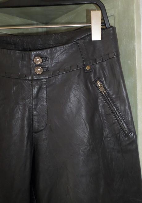 Kožené nohavice, 40