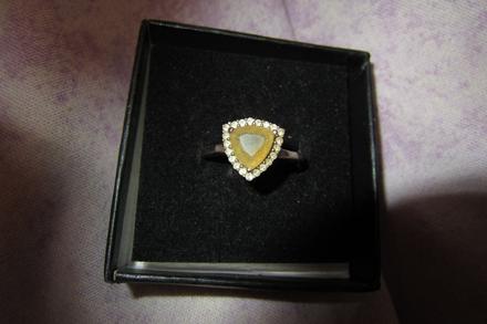 Strieborny prsten s etiopskym opalom,