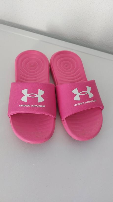 Šľapky, under armour,31