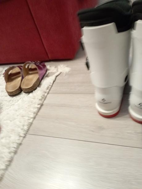 Lyžiarky 240-245, 34