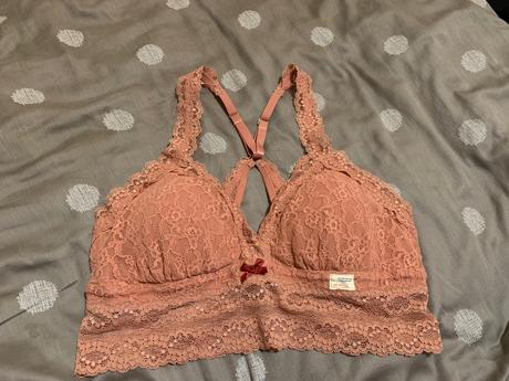 Čipkovaná podprsenka / braletka, 80c