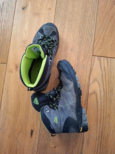 Turisticke topanky mckinley aquamax, mc kinley,35