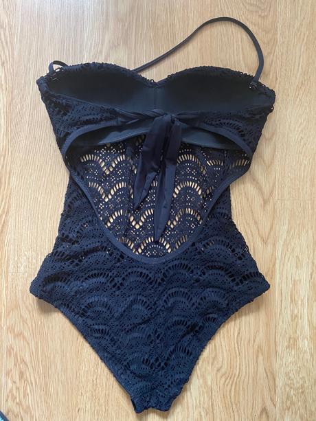 Jednodielne plavky, s