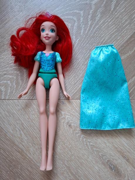 Ariel disney, 