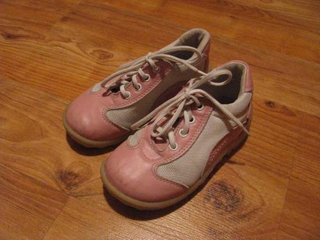 Poltopánky, tripos,23