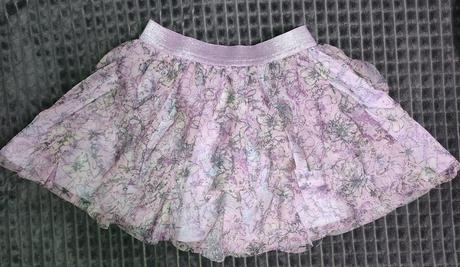 Fialová vzorovaná riasená suknička, george,110