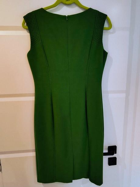 Puzdrové šaty, marks & spencer,38