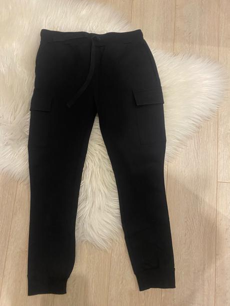 Teplaky s kapsami, 152