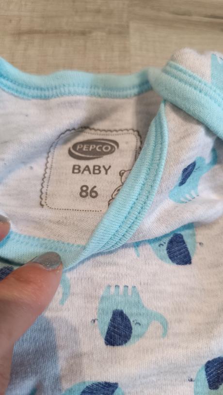 2x body, fox & bunny,86