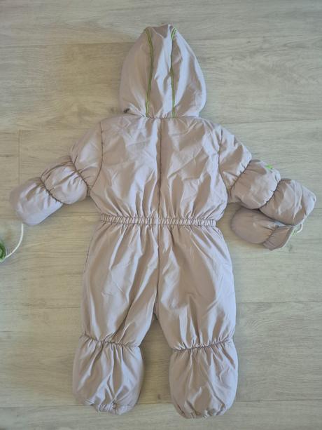 Zimny overal, 80
