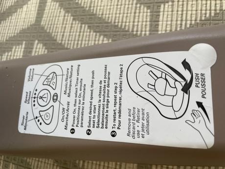 Ingenuity hojdacka a kresielko vibracne s melodiam, 