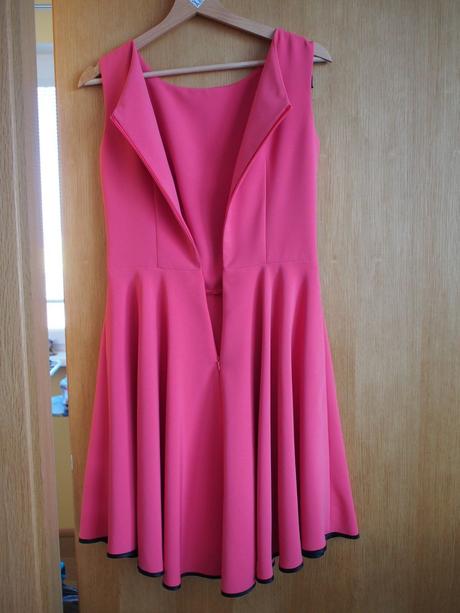 Spoločenské šaty, s