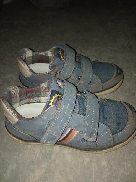 Topánky v 30, baťa,30