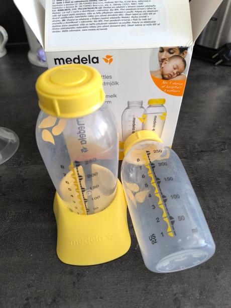 Odsávačka mlieka medela s príslušenstvom, 