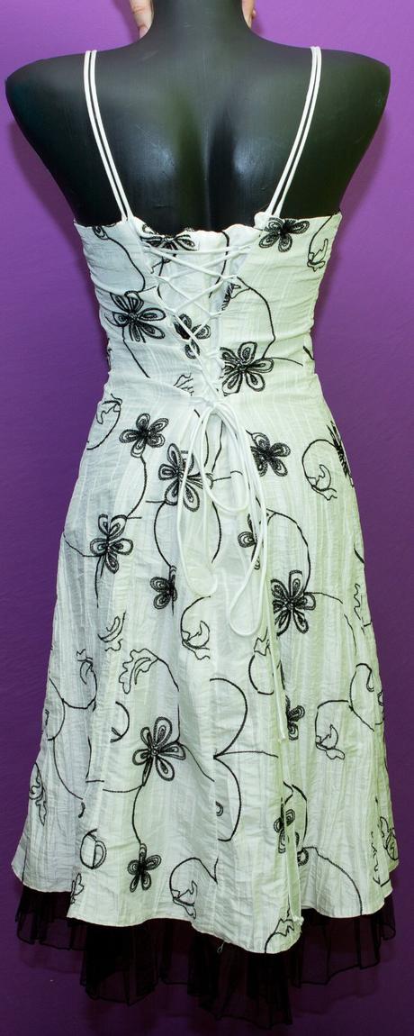 Šaty bielo čierne, 36