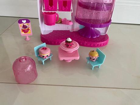 Shopkins cukráreň, 