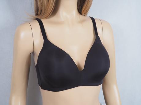 Luxusná čierna podprsenka triumph, triumph,70e