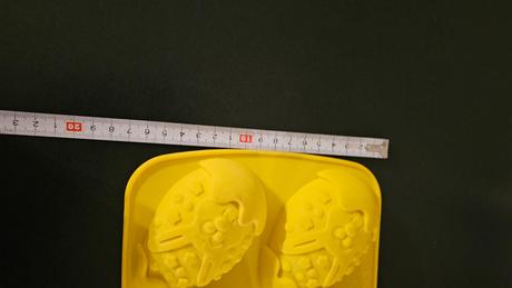 Silikónová forma v tvare vajca,