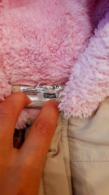 Krásna zimná bunda, ergee,86