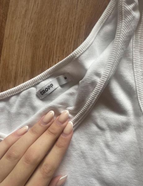 Biely crop top, m