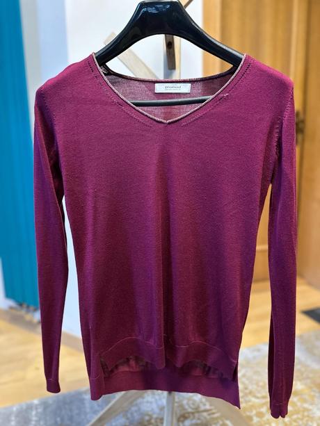 Pulóver s v výstrihom, promod,m