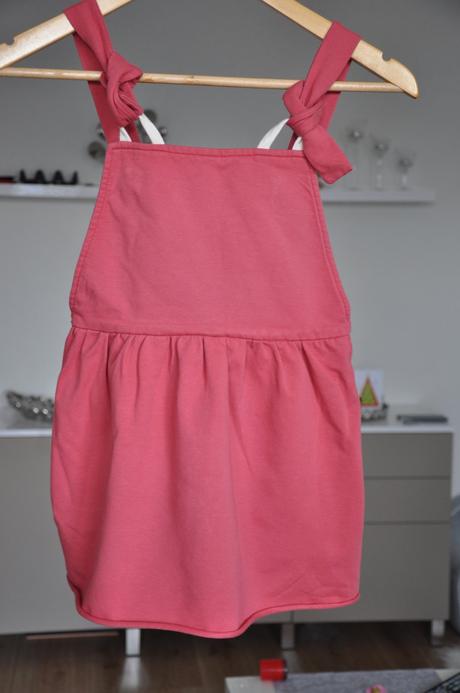 Sukna na traky haloo, 122