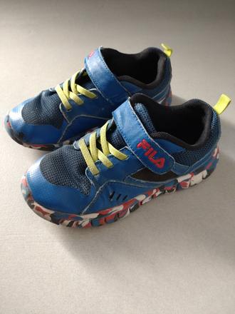 Fila, fila,29
