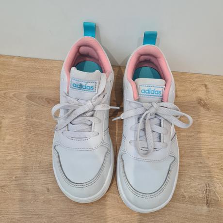 2 páry tenisiek, adidas,33