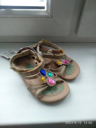 Nove sandalky, f&f,26