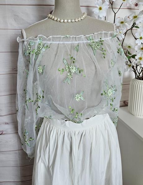 Krásna priesvitná blúzka, 