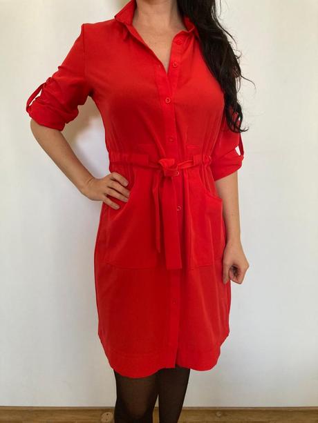 Úplne nové šaty ešte s visačkou, 34 / xs