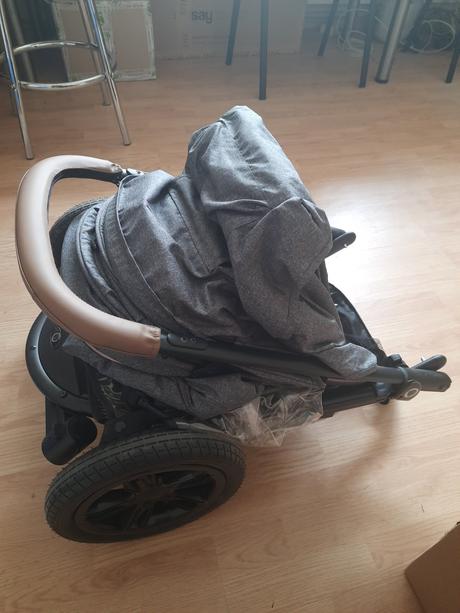 Kočík lioneĺo annet tour, lionelo,lionelo annet tour