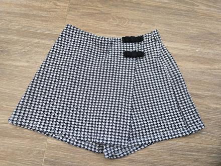 Šortky č.164, zara,164