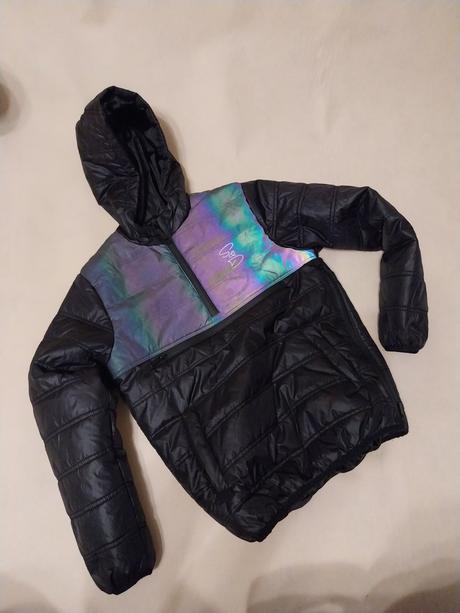 Bunda metalicka, 140