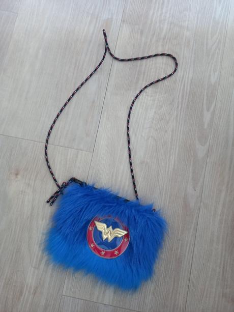 Dievčenská kabelka, 