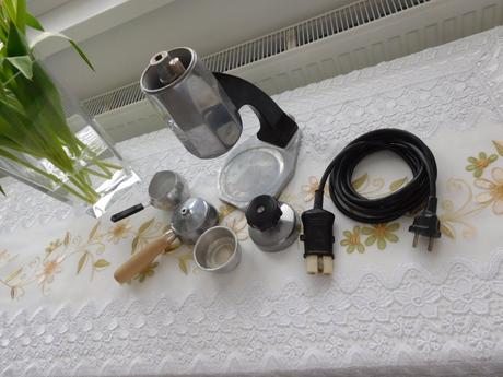 Art deco maďarský ftm unipress chrómový,, 