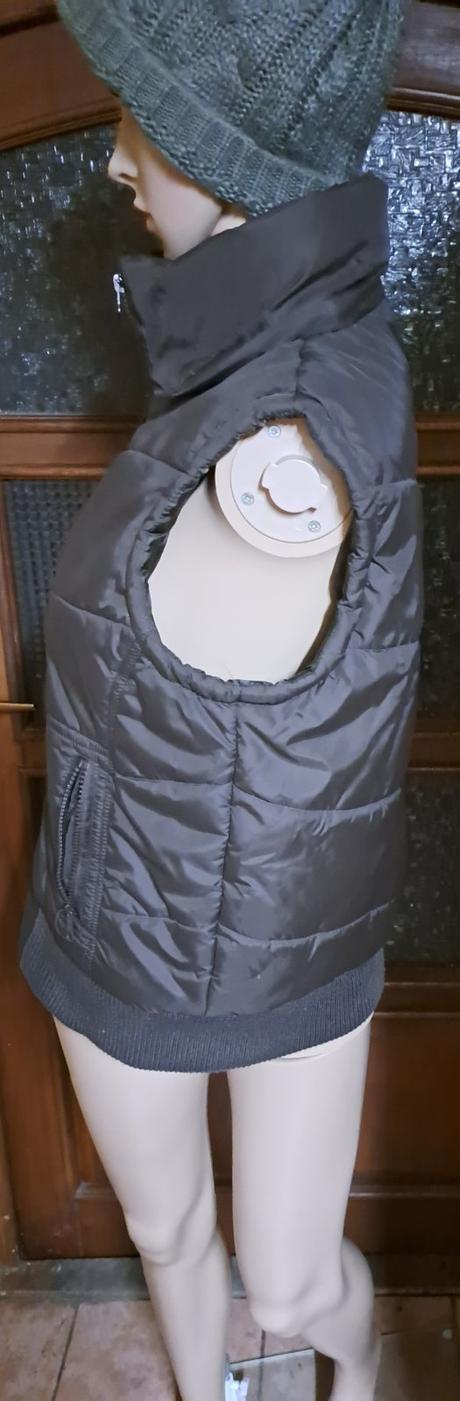 Dámska vetrovková vesta, m