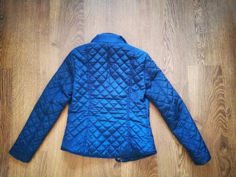 Prechodná bundička, 36